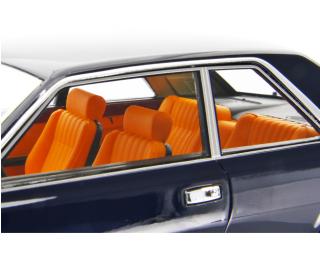 Fiat 130 Coupé 1971 Blu Scuro Laudoracing 1:18 Resinemodell (Türen, Motorhaube... nicht zu öffnen!)